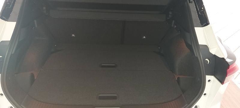 Nissan Qashqai Tekna 1.3 DIG-T 158 PS mit BOSE LED/Navi